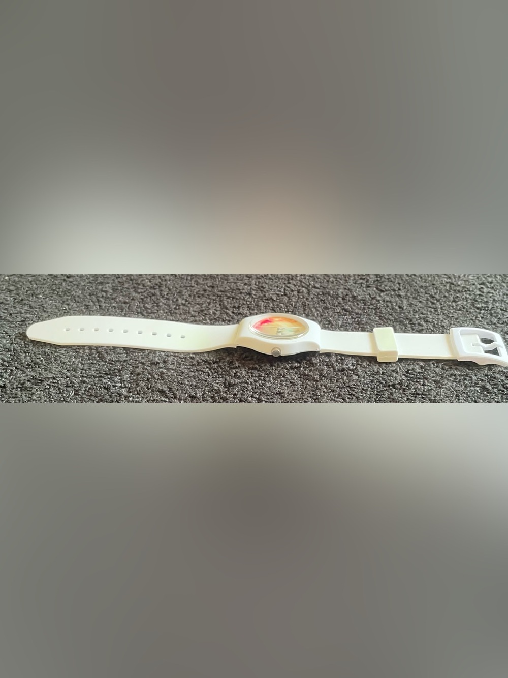 WILLIS for Mini White Women's Watch. Needs battery - Picture 5 of 6